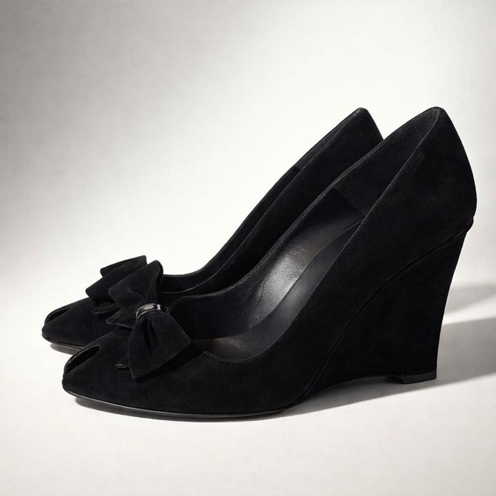 Stuart Weitzman Suede Wedge Peep Toe Pumps, bow accents, black, 8, EUC